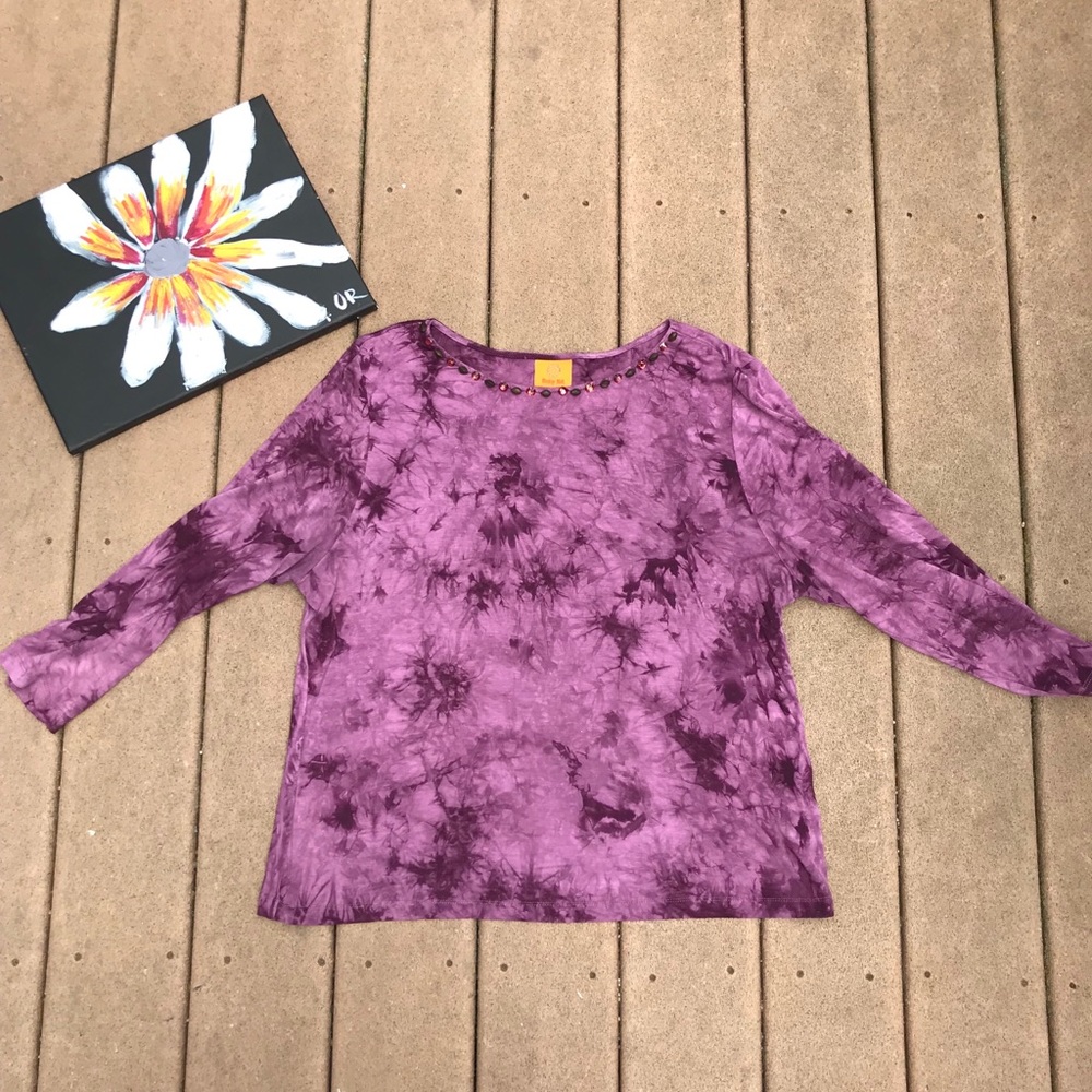 TIE DYE EMBELLISHED  3/4 SLEEVE TOP Ruby Rd - Picture 2 of 6